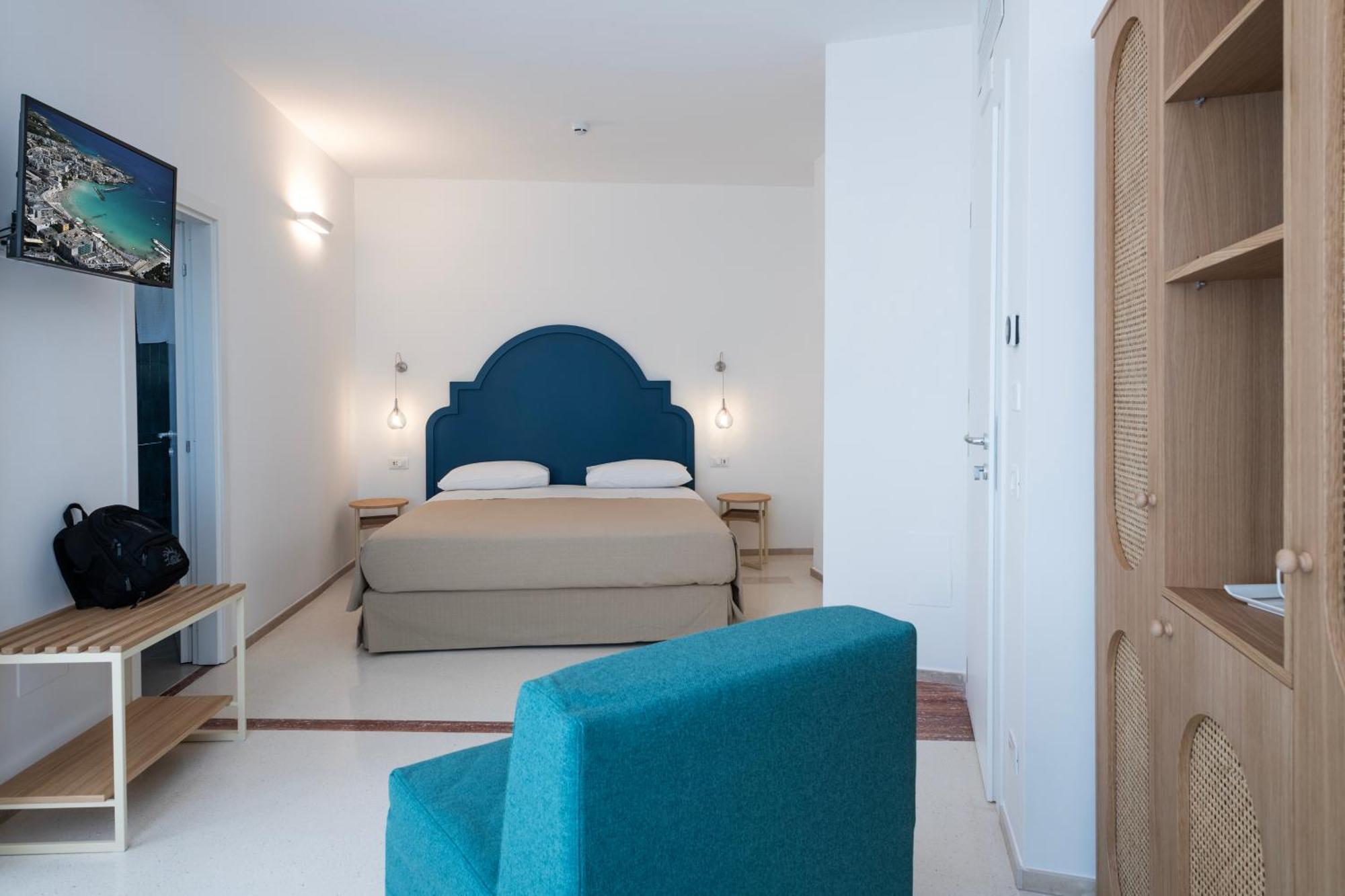 Albània 3*
