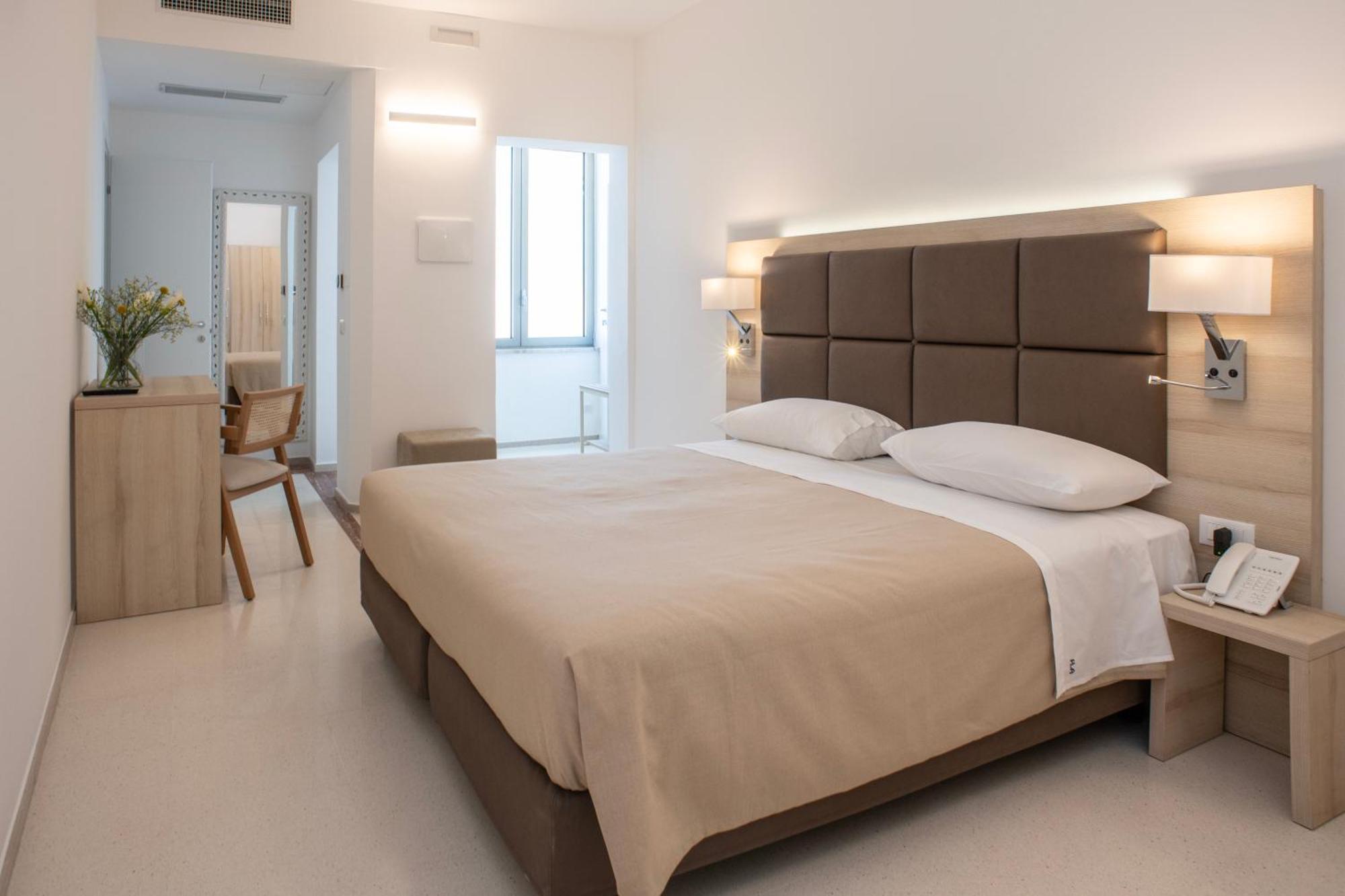 Hotel Albània
