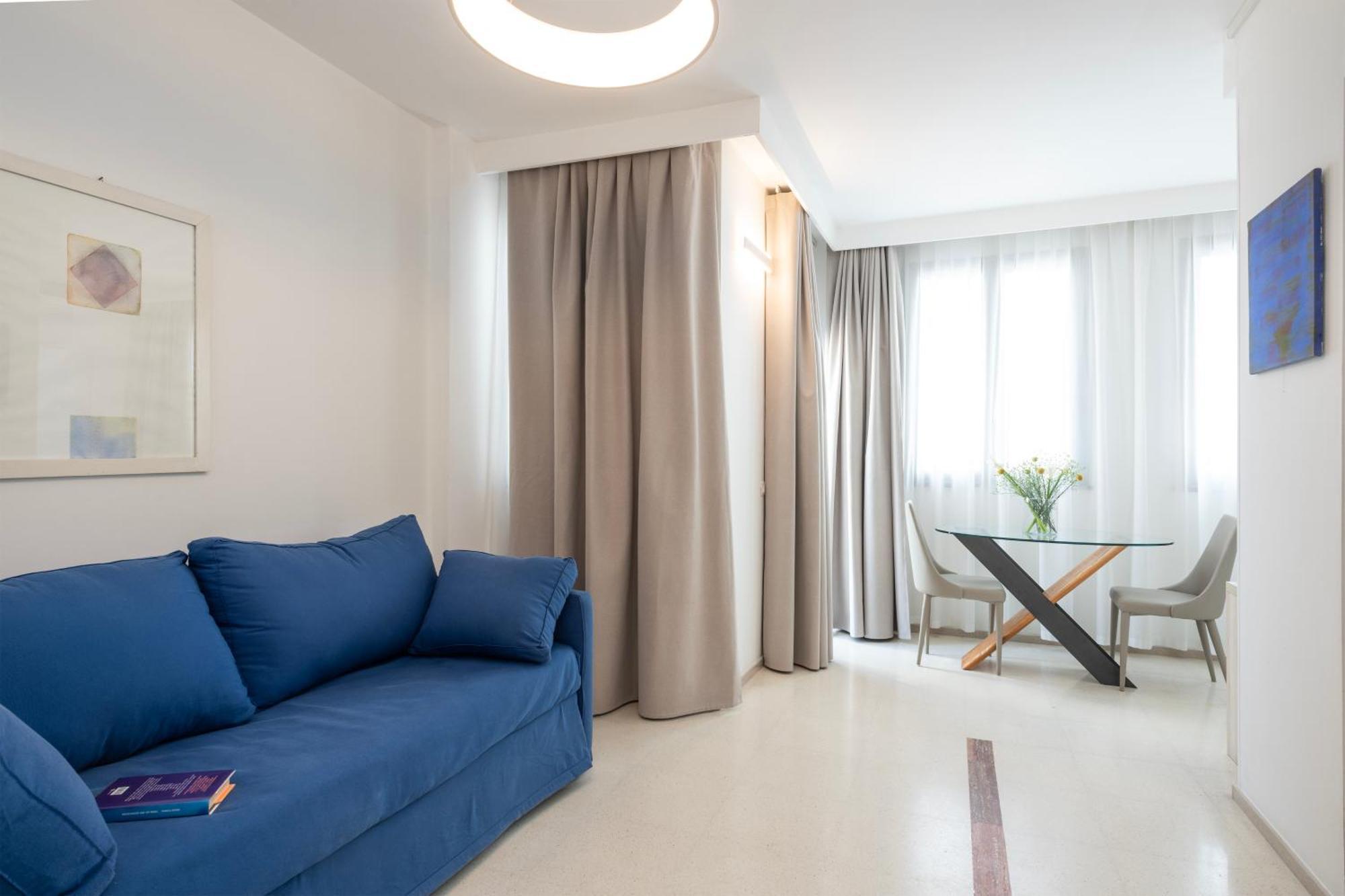 Hotel Albània 3*