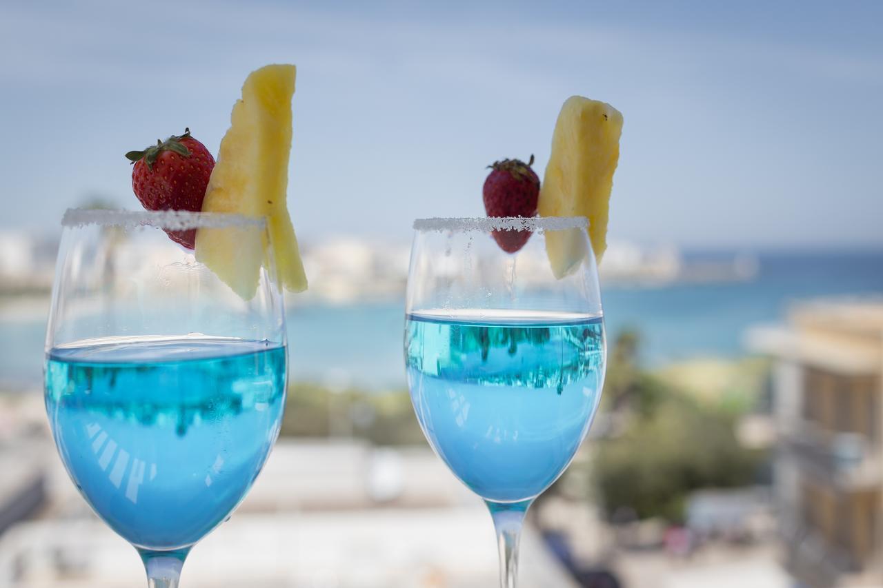 Hotel Albània 3*
